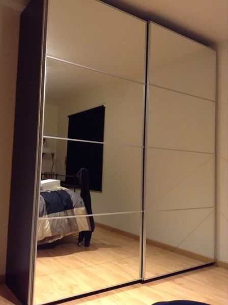 Bestand:Ikeakast.jpeg