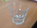 Eenleeggedronkenglas-Image.jpg