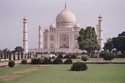 Taj Mahal2.jpg