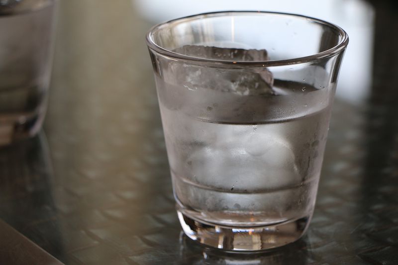 Bestand:Water glas.jpeg