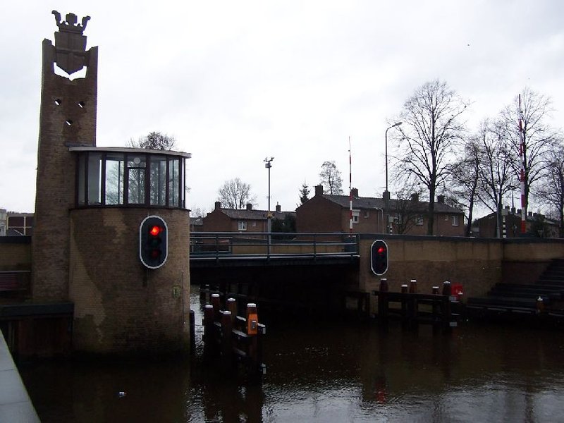 Bestand:Brug 001.jpg