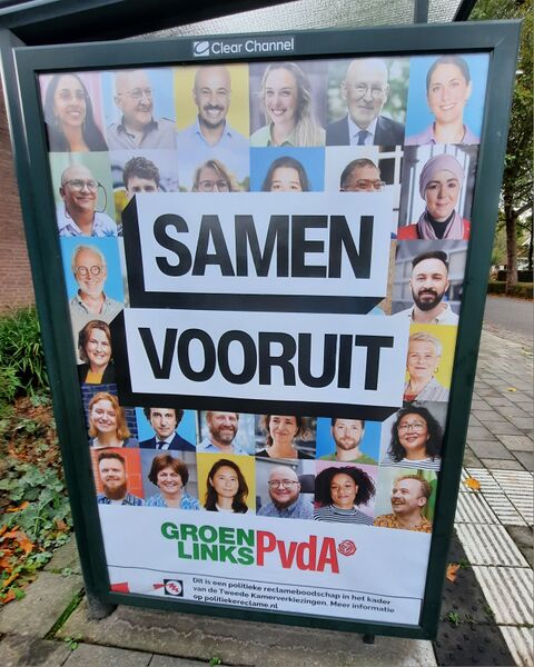 Bestand:Poster GL-PvdA TK25 bushokje.jpg